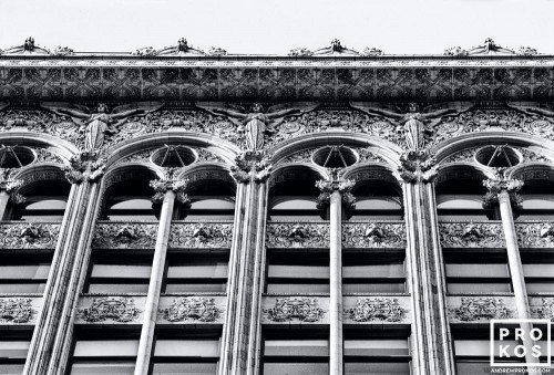 FacadeoftheBayard CondictBuildinginNewYorkCityinblackandwhite