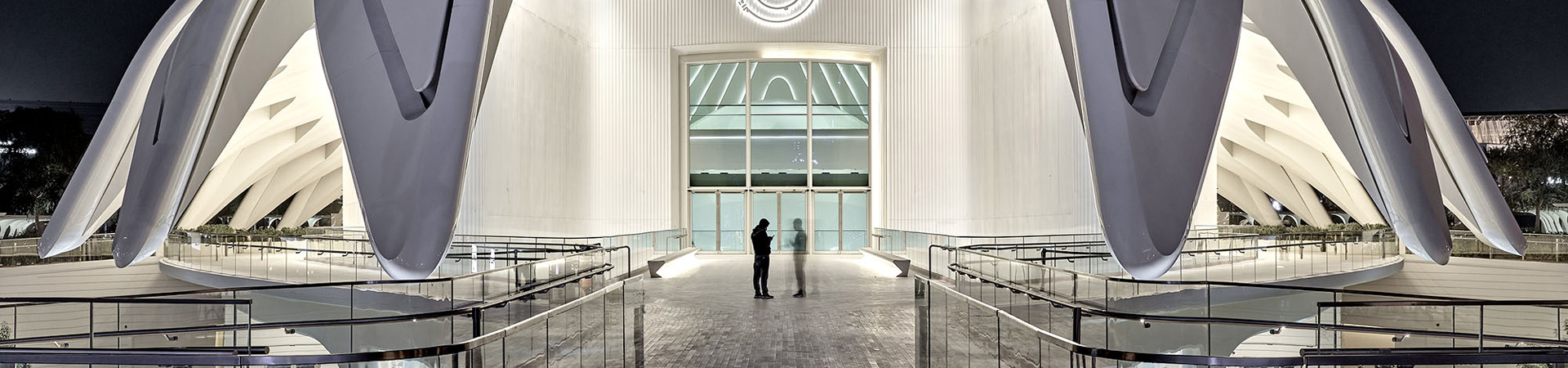 UAE Calatrava Night