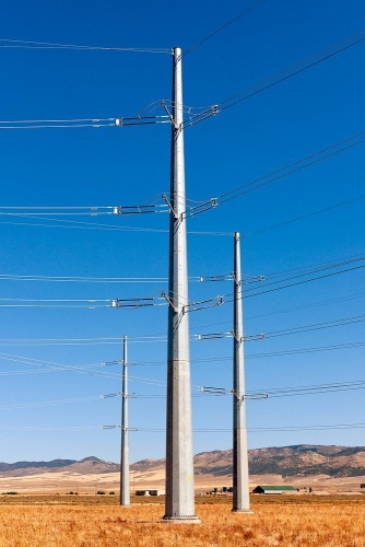 Electricity transmission towers in Idaho