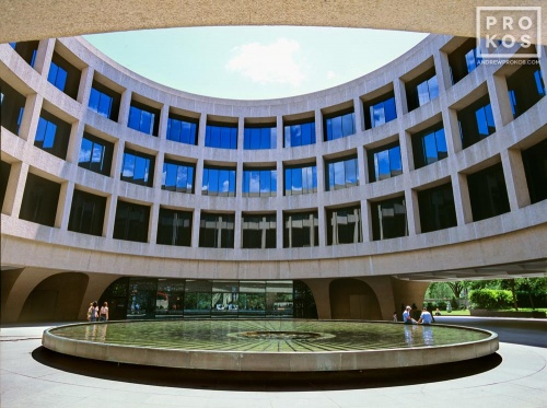 An architectural photo of the Hirshhorn Museum and plaza, Washington DC