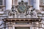 LONDON-SOMERSET-HOUSE-PORTAL-CLOCK-0965-1000PX