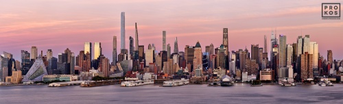 High-definition panoramic photography of the West Side of Manhattan and supertall towers at dusk as seen from New Jersey