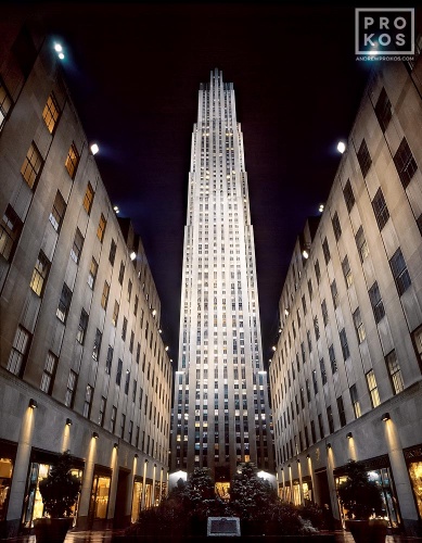 ROCK CENTER NIGHT VT COLOR PX