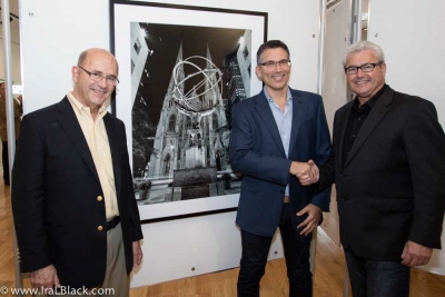 Andrew with 70 South Gallery owner Ted Baldanza (left) and Morristown mayor Timothy Dougherty at the inaugural exhibition
